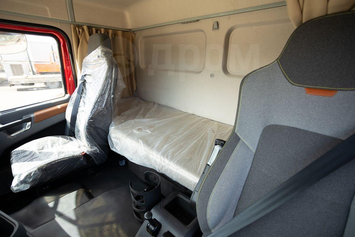 Седельный тягач с КМУ Shacman SX42584V385 в Новокузнецке