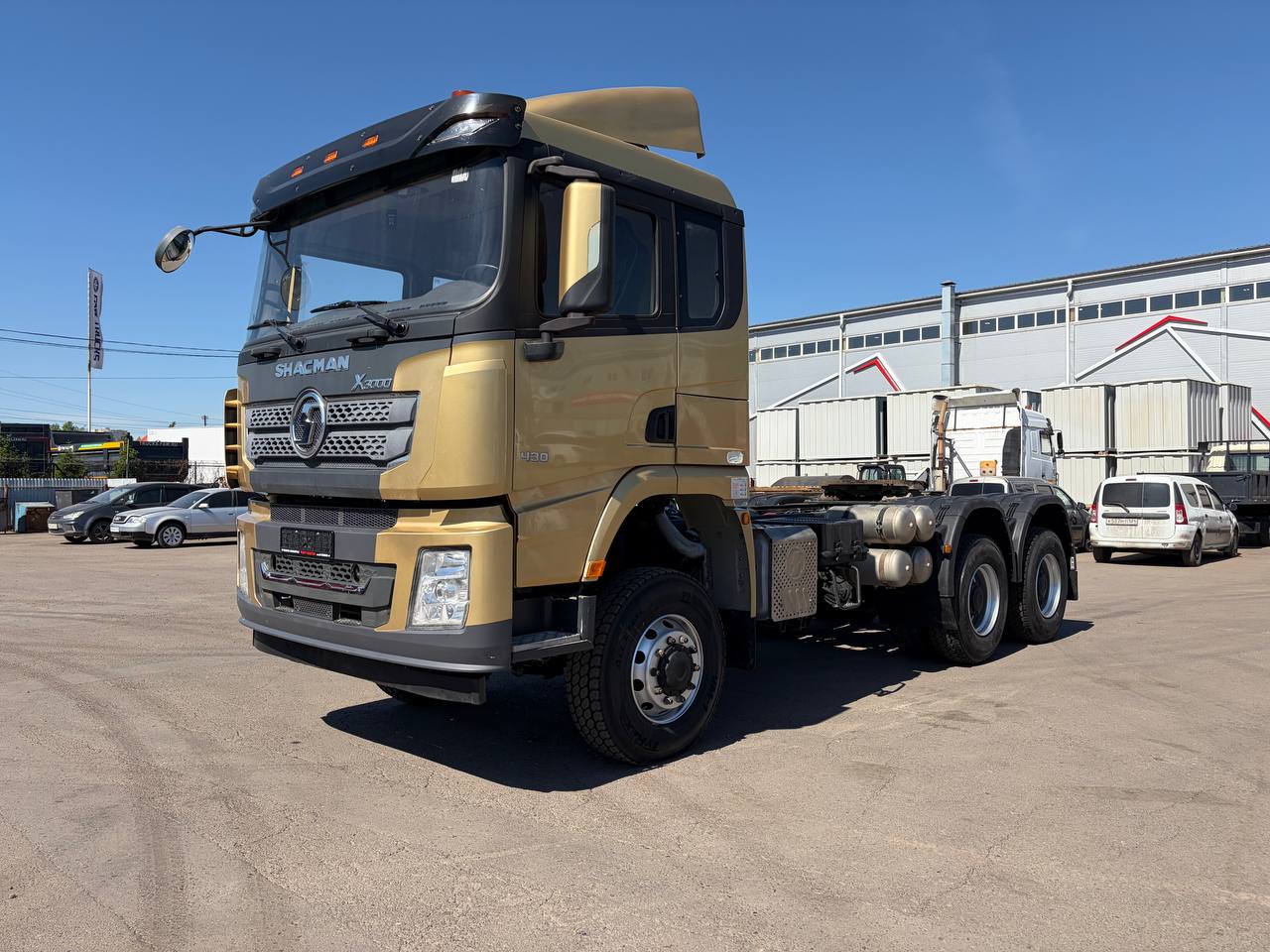 Седельный тягач Shacman X3000 SX42586V385 6x6 в Новокузнецке